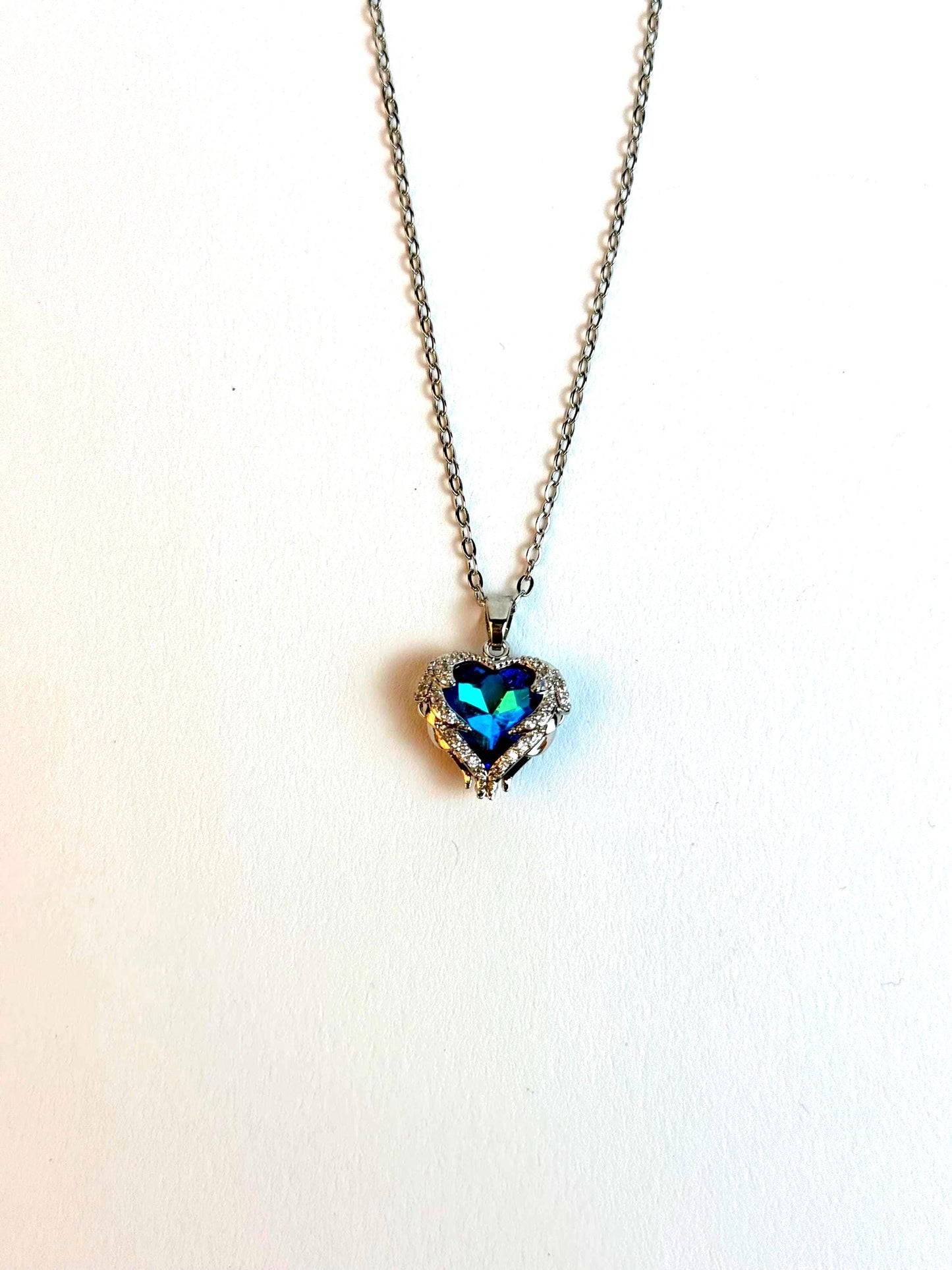 Heart of the Ocean Necklace