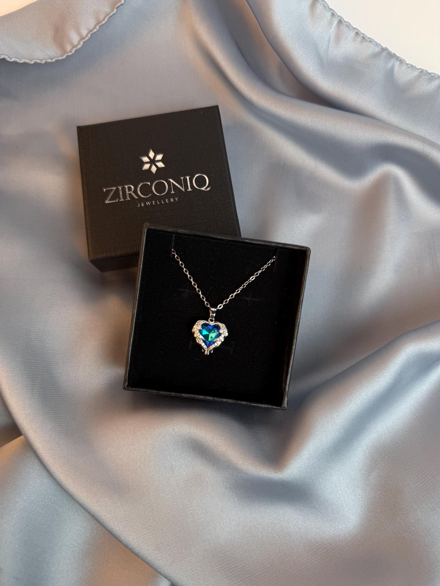 Heart of the Ocean Necklace