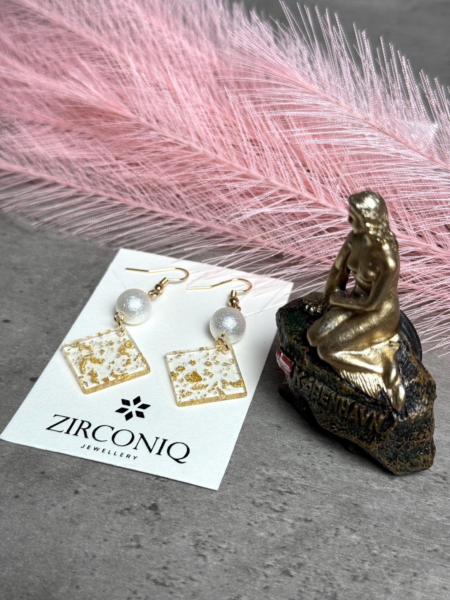 Elegant Gold Leaf Resin and Pearl Dangle Earrings