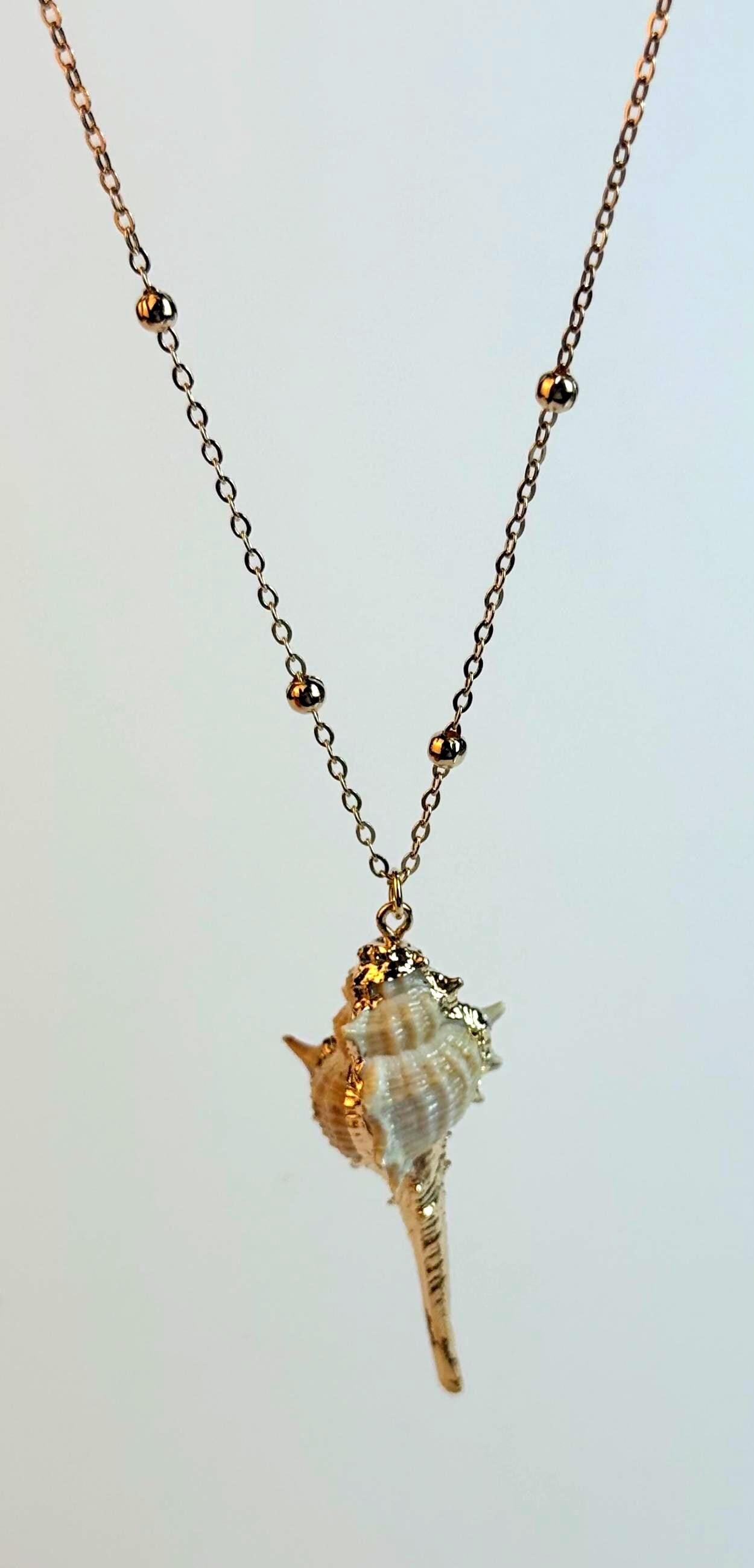 Large Gold Natural Shell necklace