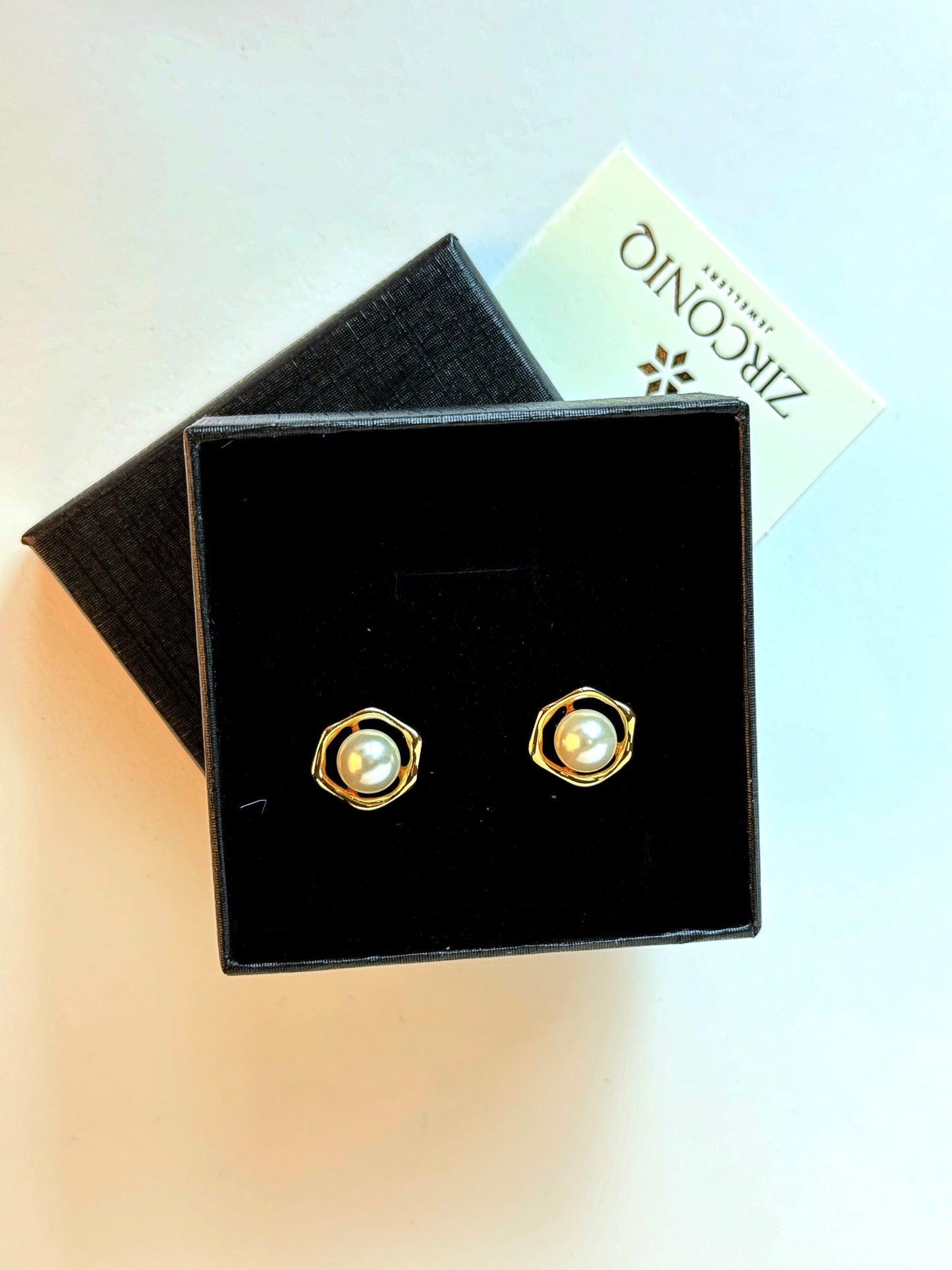 18 Karat vergoldete ovale Ohrstecker