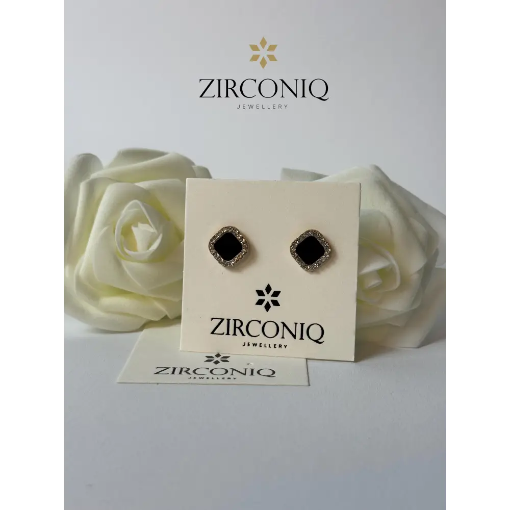 Chic Black Gem Stud Earring