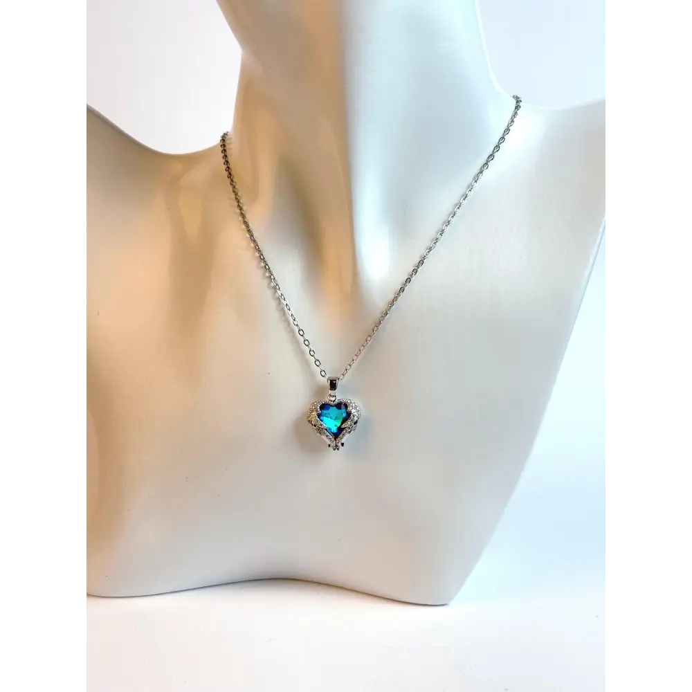 Heart of the Ocean Necklace
